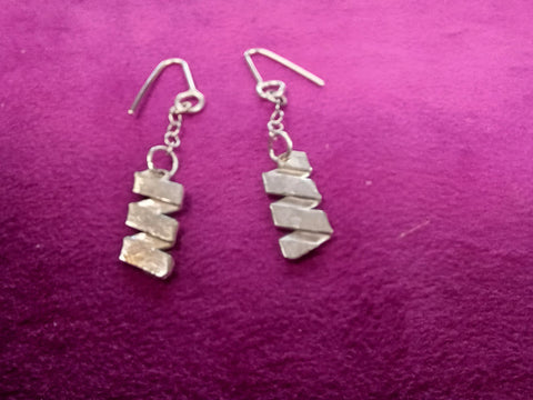 Classic Sterlig Silver Dangle Earrings