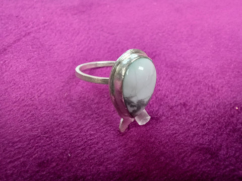 Classic Sterling Silver White Howlite Ring