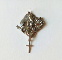 Sterling silver pendant with a cross